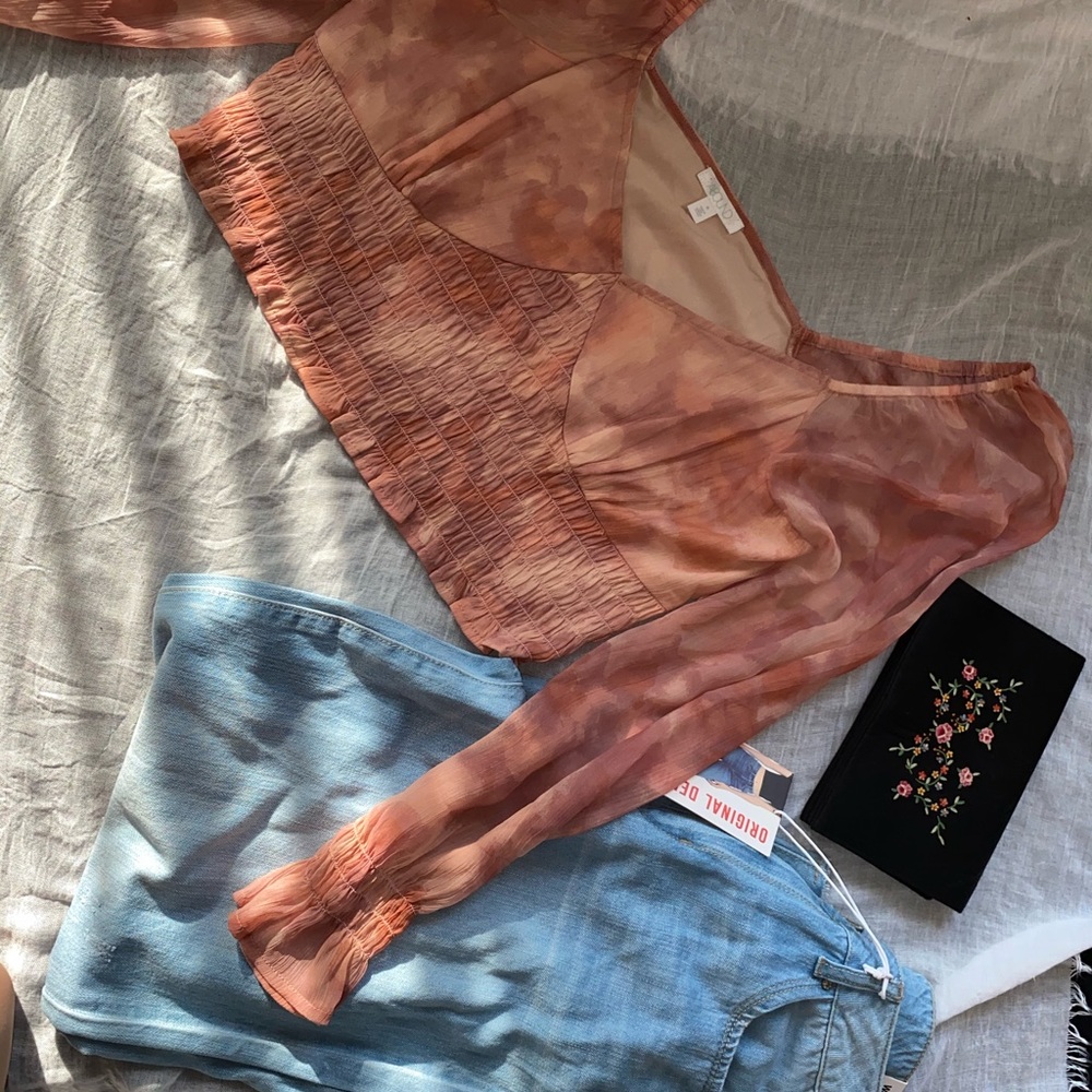 Cute watercolor crop top